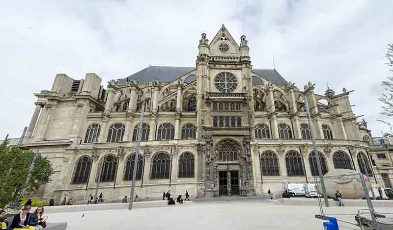 75 - Francia - Paris - iglesia de Saint-Eustache.jpg